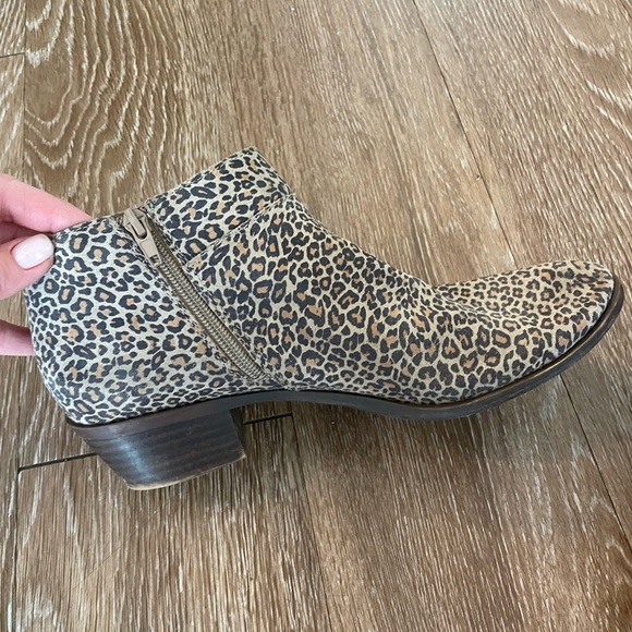 Lucky Brand Cheetah Print Booties - Size 10 - Picture 3 of 5